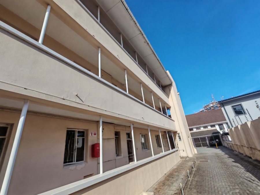 To Let 1 Bedroom Property for Rent in St Georges Park Eastern Cape